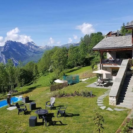 Appartement En Chalet Individuel Sauna Piscine فالمينييه المظهر الخارجي الصورة